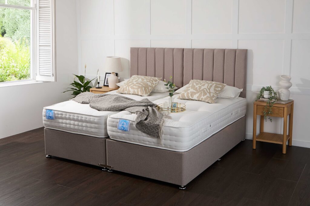 Lerwick Hotel Zip and Link Contract 5000 Pocket Sprung Intelligent Wool Divan Bed Set