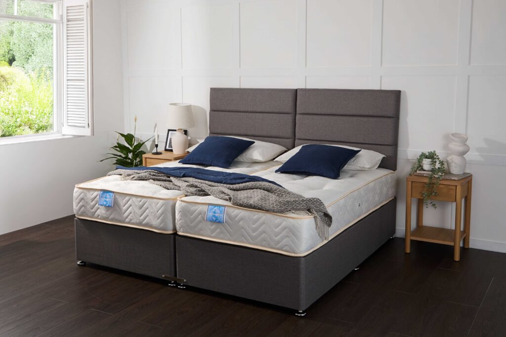Stirling Guest Hotel Zip and Link Contract 2000 Pocket Sprung Divan Bed Set
